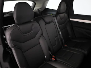 https://vehicle.imgix.net/4317347/2423bb0f-82b6-49d4-ba71-85c6de174907.jpg