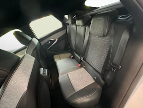 https://vehicle.imgix.net/4317363/330caeb8-513b-41d0-946f-abe776219c96.jpg