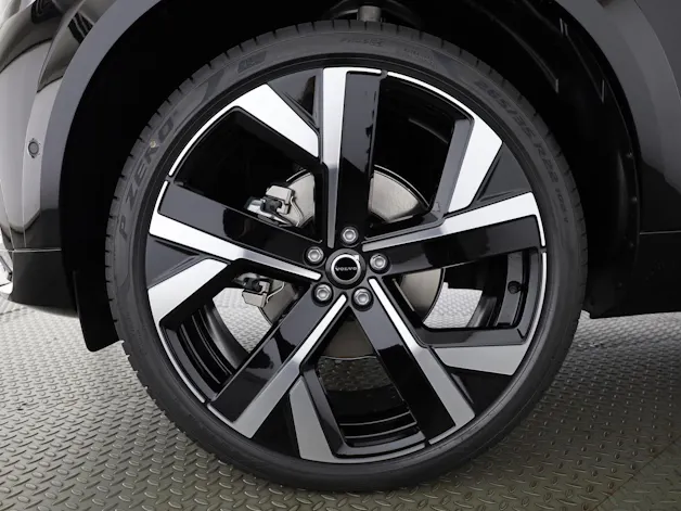 Volvo XC60 2.0 B5 MH Black Edition AWD