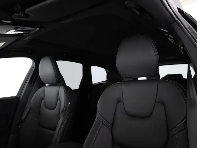 Volvo XC60 2.0 B5 MH Black Edition AWD