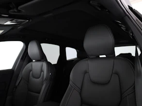 https://vehicle.imgix.net/4317379/c8a1c893-9c32-46c9-88a5-4f85e910c063.jpg