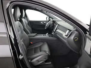Volvo XC60 2.0 B5 MH Black Edition AWD