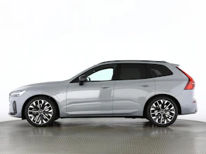 Fahrzeugbild VOLVO XC60 2.0 B5 MH Ultra Dark AWD