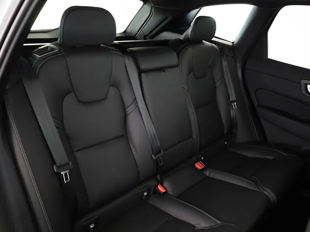 Volvo XC60 2.0 B5 MH Ultra Dark AWD