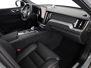 https://vehicle.imgix.net/4317391/d1c9905d-6275-4ee9-8fa2-d5e6234f49dd.jpg