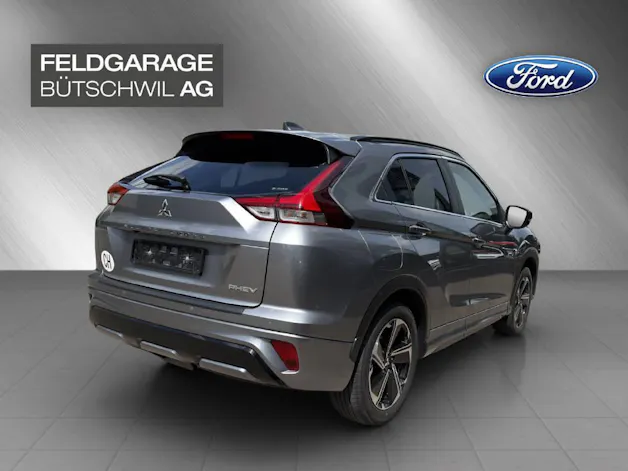 Mitsubishi Eclipse Cross 2.4 PHEV Intense 4x4 **inkl. AHK**