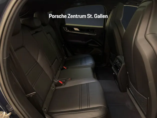 Porsche Cayenne E-Hybrid Coupé Black Edition