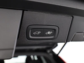 Fahrzeugbild VOLVO XC60 2.0 B5 MH Black Edition AWD