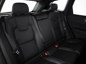 https://vehicle.imgix.net/4317495/0f6494f2-9081-4693-9ffd-ed88c8e8fc2d.jpg