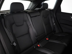 Fahrzeugbild VOLVO XC60 2.0 B5 MH Black Edition AWD
