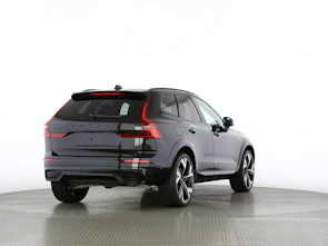 Fahrzeugbild VOLVO XC60 2.0 B5 MH Black Edition AWD