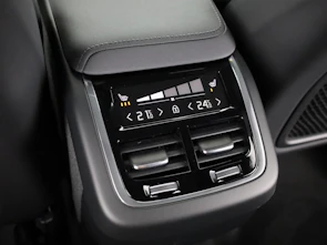 Fahrzeugbild VOLVO XC60 2.0 B5 MH Black Edition AWD