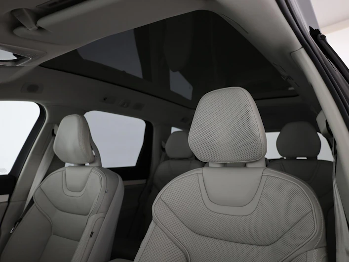 image du véhicule VOLVO EX 90