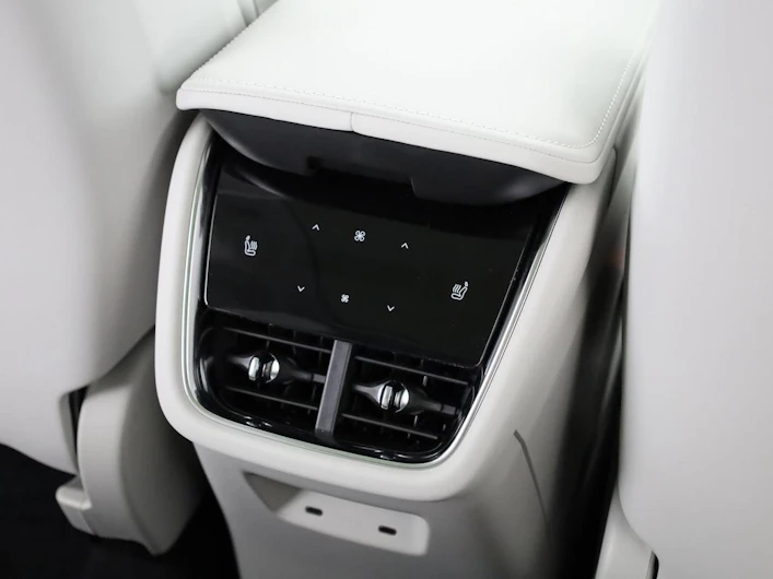 image du véhicule VOLVO EX 90