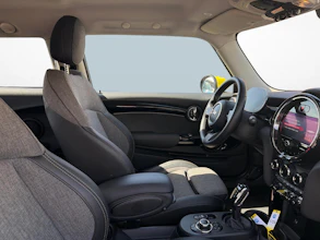 https://vehicle.imgix.net/4317532/c58f14ee-3609-44da-ac08-a946c290ae8c.jpg