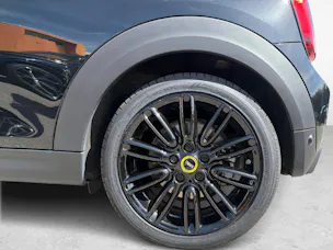 Mini F56 Cooper SE
