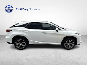 https://vehicle.imgix.net/4317539/b4f3c273-e9b0-4ff1-836b-14cb0c4262a7.jpg