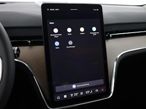https://vehicle.imgix.net/4317551/0aecbe56-7ce6-401a-8bd6-708cc82c578f.jpg