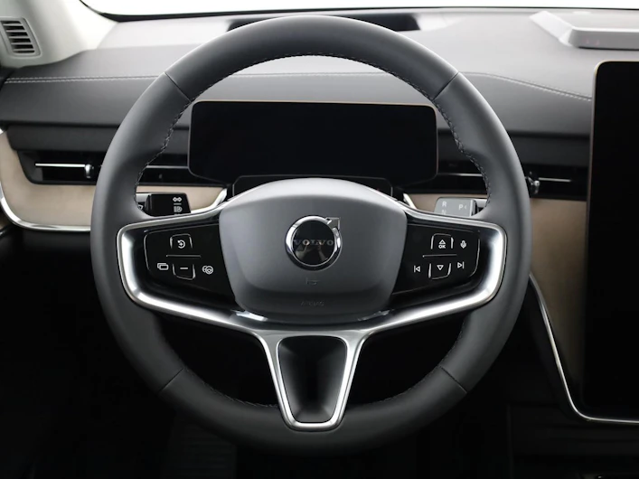 image du véhicule VOLVO EX 90