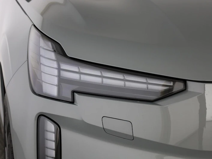 image du véhicule VOLVO EX 90