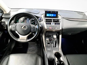 https://vehicle.imgix.net/4317557/3949e8cb-4b40-4946-ac41-71fde6532562.jpg