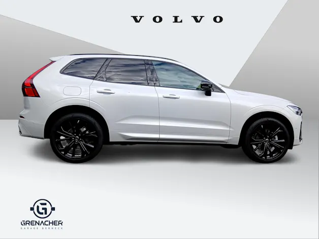 Volvo XC60 2.0 B5 MH Black Edition AWD