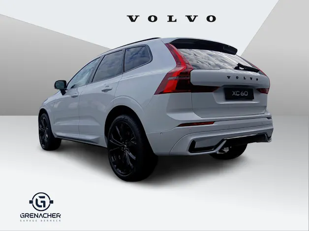 Volvo XC60 2.0 B5 MH Black Edition AWD