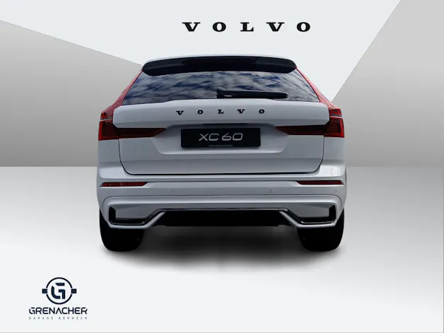 Volvo XC60 2.0 B5 MH Black Edition AWD