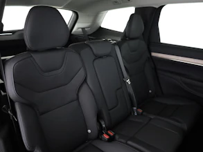 https://vehicle.imgix.net/4317566/484c8b0f-88e5-4cbf-b91b-3e99f09ca039.jpg
