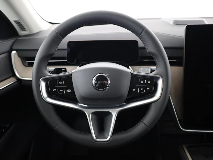 image du véhicule VOLVO EX 90