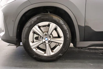 https://vehicle.imgix.net/4317615/d9e3a8cf-3e80-46c1-8e87-33a77adbc9e5.JPG