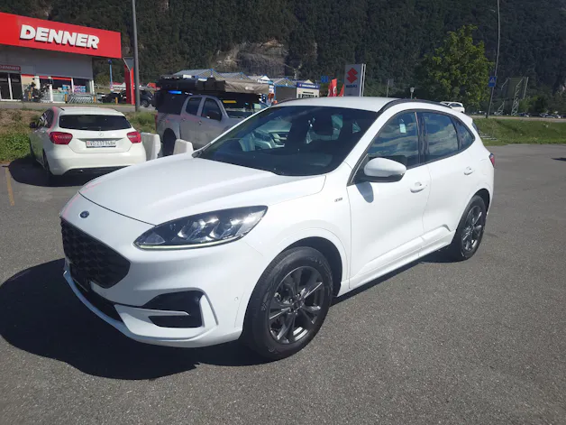 FORD Kuga 2.5 Hybrid ST-Line 4x4