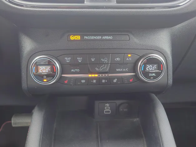 FORD Kuga 2.5 Hybrid ST-Line 4x4