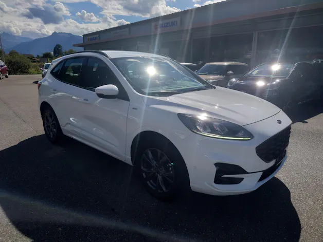 FORD Kuga 2.5 Hybrid ST-Line 4x4