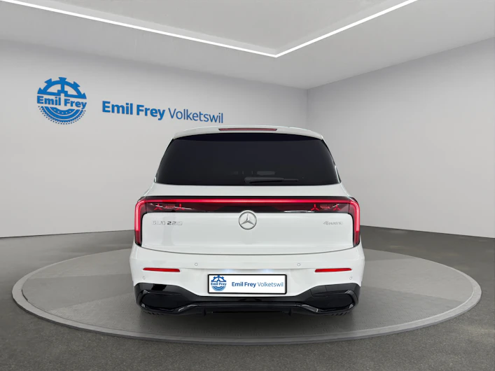 Fahrzeugbild MERCEDES-BENZ GLB 220