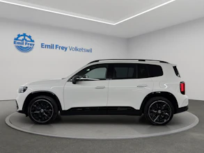 https://vehicle.imgix.net/4317627/d968c3bf-685f-4ba7-bf27-da68a6cb7e87.jpg