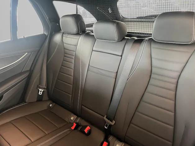 Mercedes-Benz E 220 d AMG Line 4matic Kombi