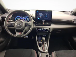 Fahrzeugbild TOYOTA Yaris 1.5 VVT-i HSD GR Sport