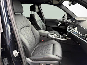 https://vehicle.imgix.net/4317675/cbdeee48-e8b3-428e-a59f-ac19aeb84fce.jpg