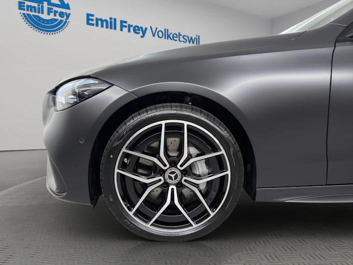 Fahrzeugbild MERCEDES-BENZ C 220