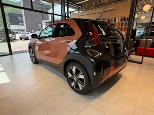 Toyota Aygo X 1.5 VVT-i HSD Trend