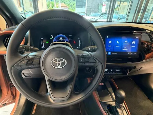 Toyota Aygo X 1.5 VVT-i HSD Trend