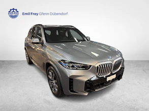 https://vehicle.imgix.net/4317722/71173676-409f-44ab-9660-b1afec924687.jpg