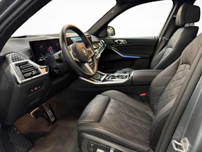 https://vehicle.imgix.net/4317722/aca9977e-48e6-4d15-9a6b-61f54cf136b7.jpg