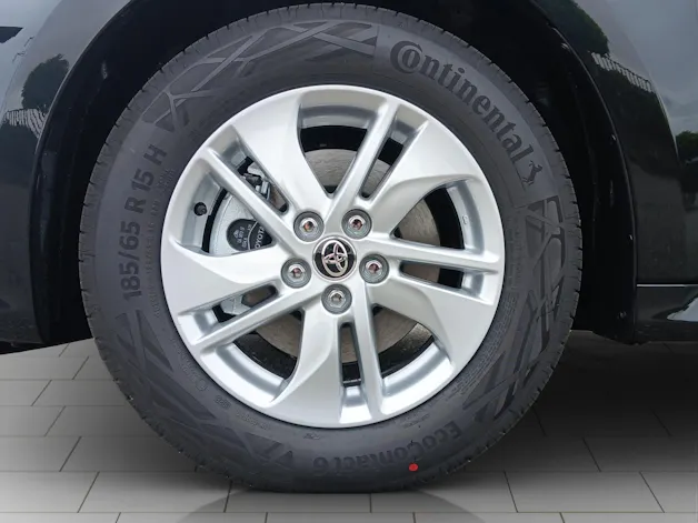 Toyota Yaris 1.5 VVT-i HSD Comfort