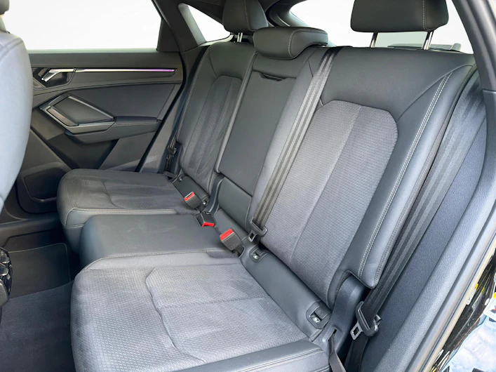 immagine del veicolo AUDI Q3