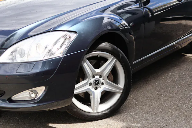 Mercedes-Benz S 500 V8