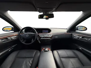 Mercedes-Benz S 500 V8
