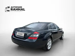 Mercedes-Benz S 500 V8