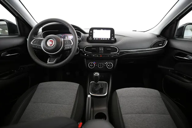 Fiat Tipo 1.0 T3 Cross